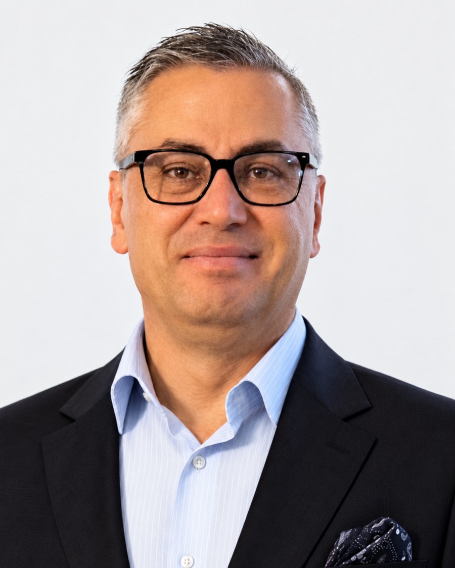 Executive portrait of Ayhan KARADENİZ, Director at GAYE AL-KHULAIJ — Türkiye